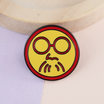 Sakamoto Daily Anime Merchandise Badge Fantasy Adventure Manga Enamel Pin with Glasses and Annoyed Expression Decoration (Yaxa sancaqları) - black