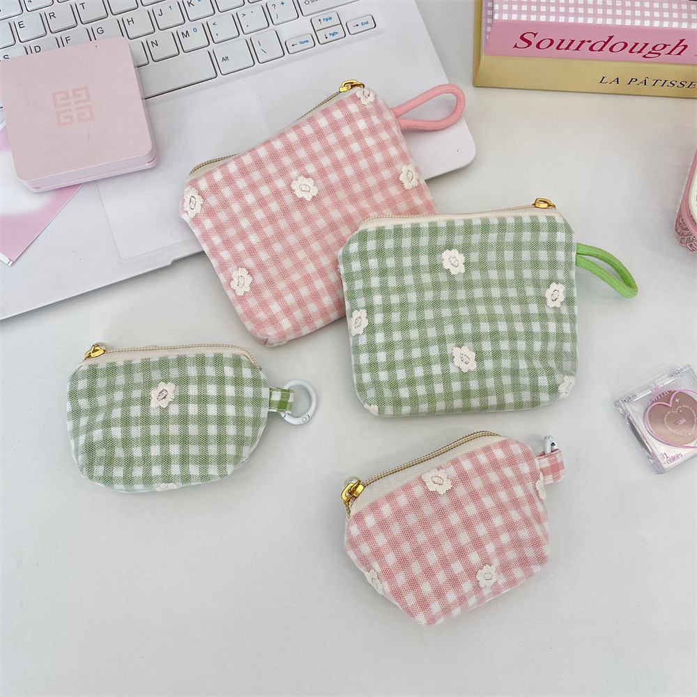 57293 Fresh Embroidered Floral Small Portable Lipstick Pouch, Cosmetic Storage Pouch, Women's Wallet, Zipper Card Holder
