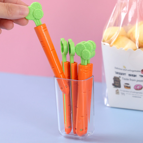 5 packs of food snack bag sealing clips, creative carrot sealing clips, bag magnet storage box, free refrigerator magnet