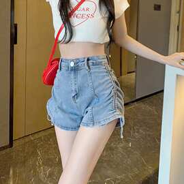 牛仔短裤女2024夏季薄款设计感绑带辣妹高腰显瘦阔腿a字热裤子潮