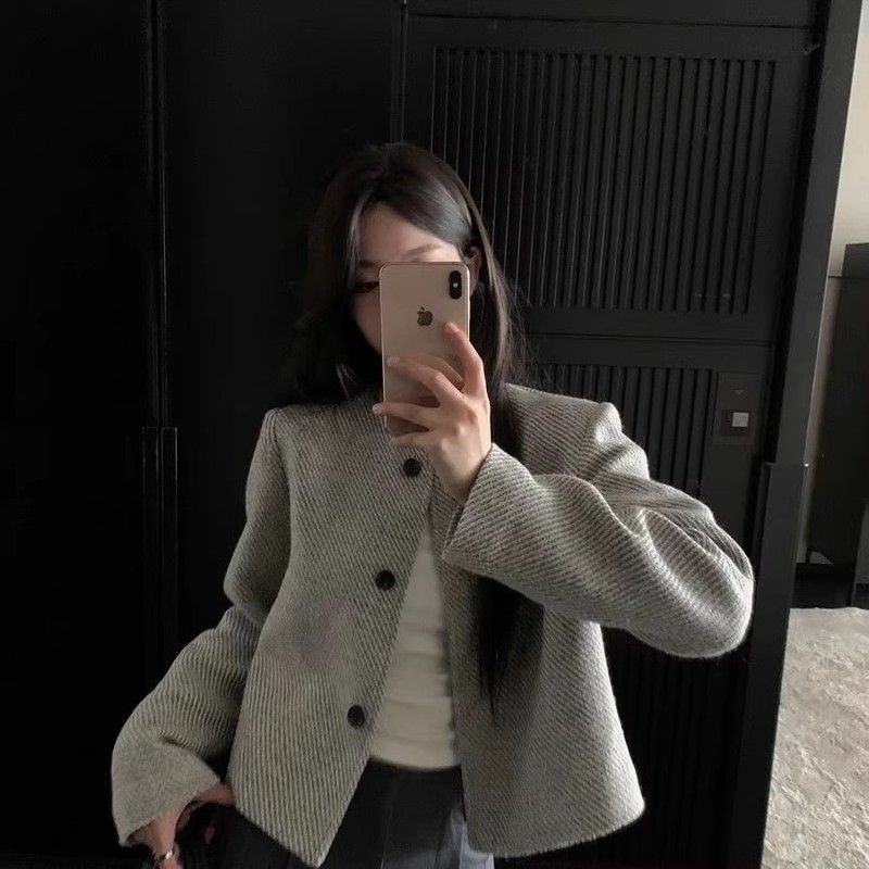 新品亚马逊欧美小香风外套女短款气质复古圆领单排扣上衣条纹宽松|undefined