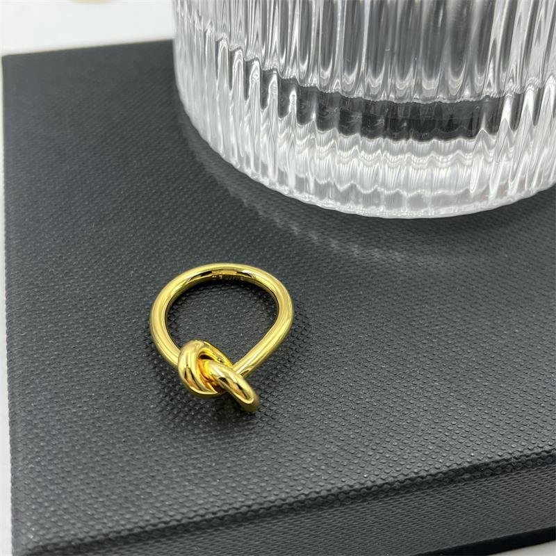 Elegant Fashion Simple Style Geometric Knot Copper Plating Knot Rings