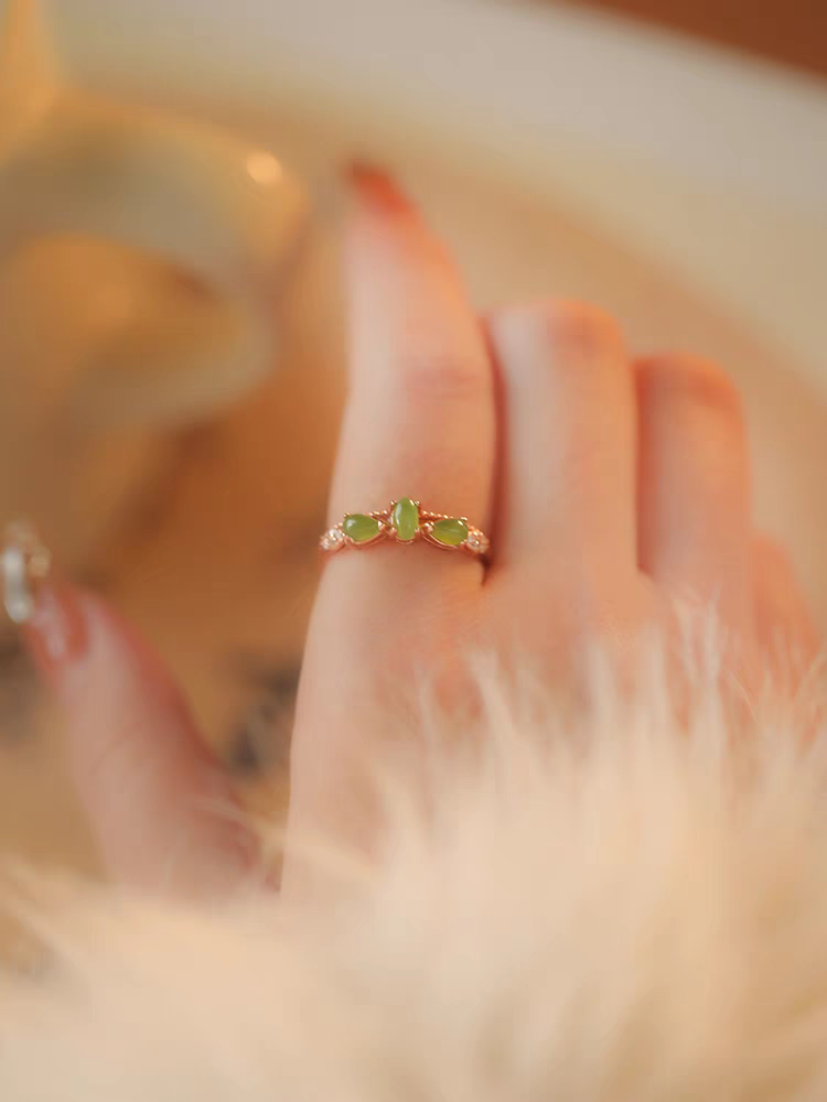 Natural Hetian Jasper Ring Women's Fashion Niche Design Light Luxury High-end Retro Gift 2023 New Style