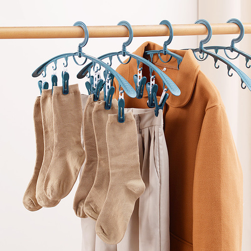 Household windproof socks 6-clip multi-functional plastic vest clothes hanger bold seamless wide shoulder clothes hanger non-slip clothes support