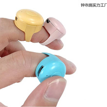 厂家批发视频控制器刷抖音翻页点赞神器手机蓝牙遥控器拍照自拍器