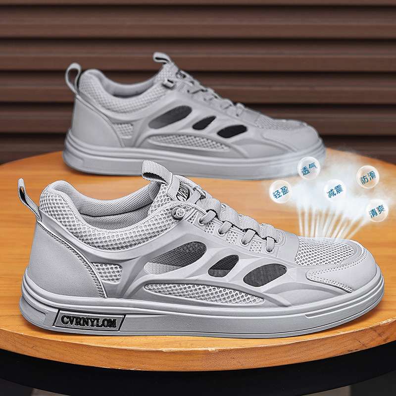 Zapatos de skate de hombre versátiles 2026 verano nuevo estilo de malla al aire libre hueco sandalias transpirables moda ligera zapatos casuales moda