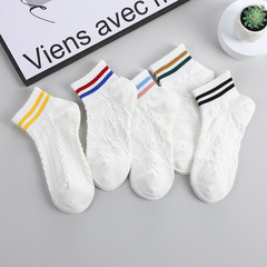 Casual white low-cut socks for women, Korean style ruffled two-bar dark flower short socks, summer sweat-absorbent and breathable sports socks