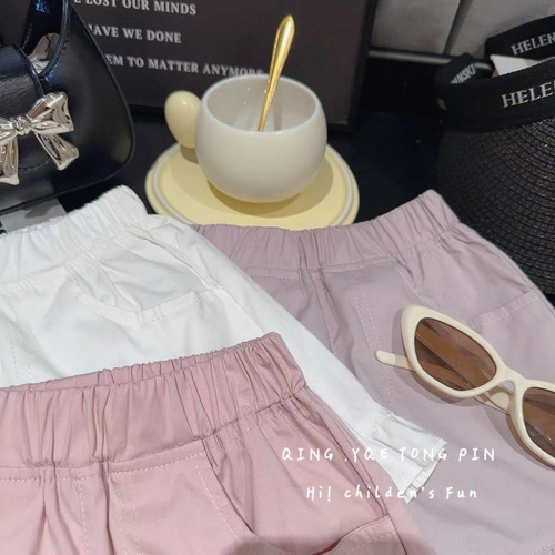 Stylish Korean-style ruffled-edge shorts for girls, perfect for summer 2025—AFAF246