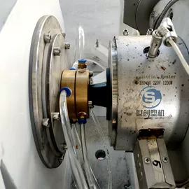 塑料管材设备;塑料挤出机;塑机辅机