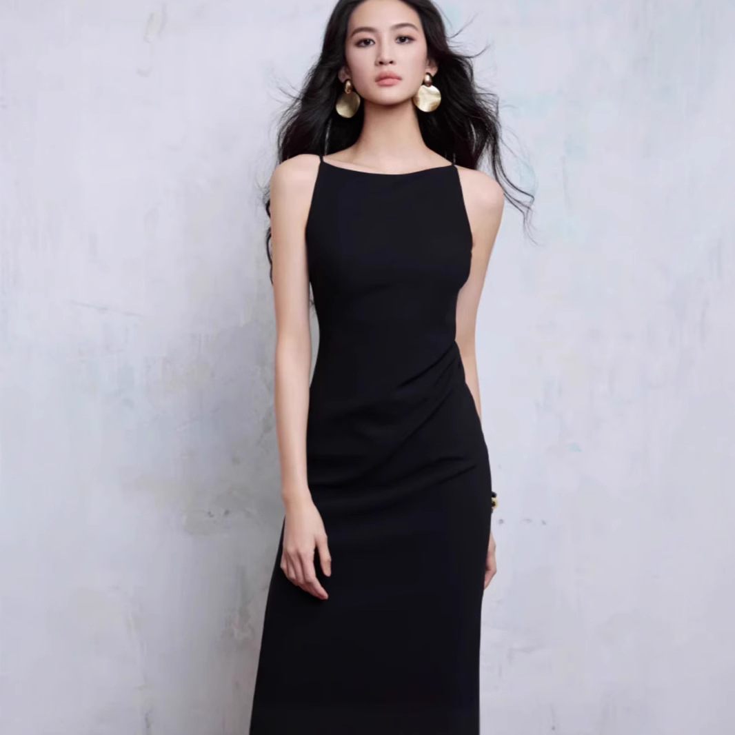 法式绝美一字肩白色连衣裙女夏季修身收腰甜辣妹性感吊带包臀长裙