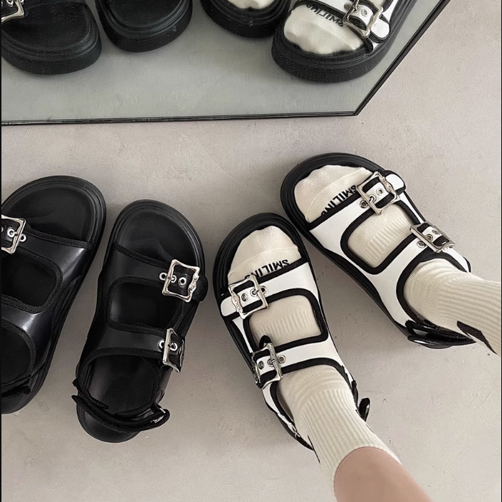 Thick-soled Sandals For Women Summer Niche High-end Hit All-match Retro White Roman Shoes