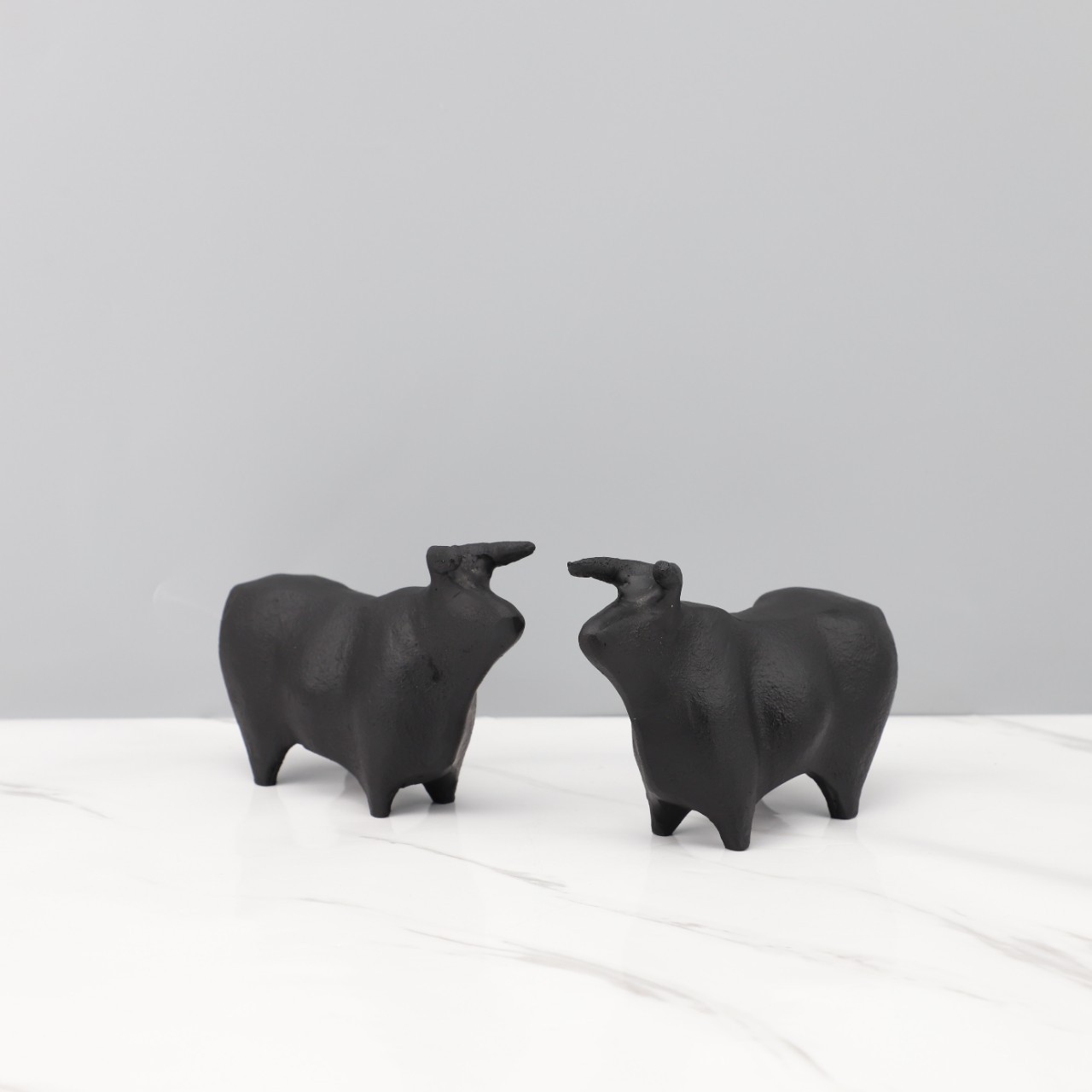 European Creative Simple Animal Cowbatt Iron Display Office Living…