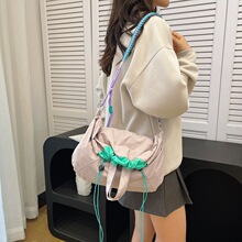 韩国小众冰淇淋束口包女夏季抽绳尼龙斜挎包轻便多功能手提单肩包