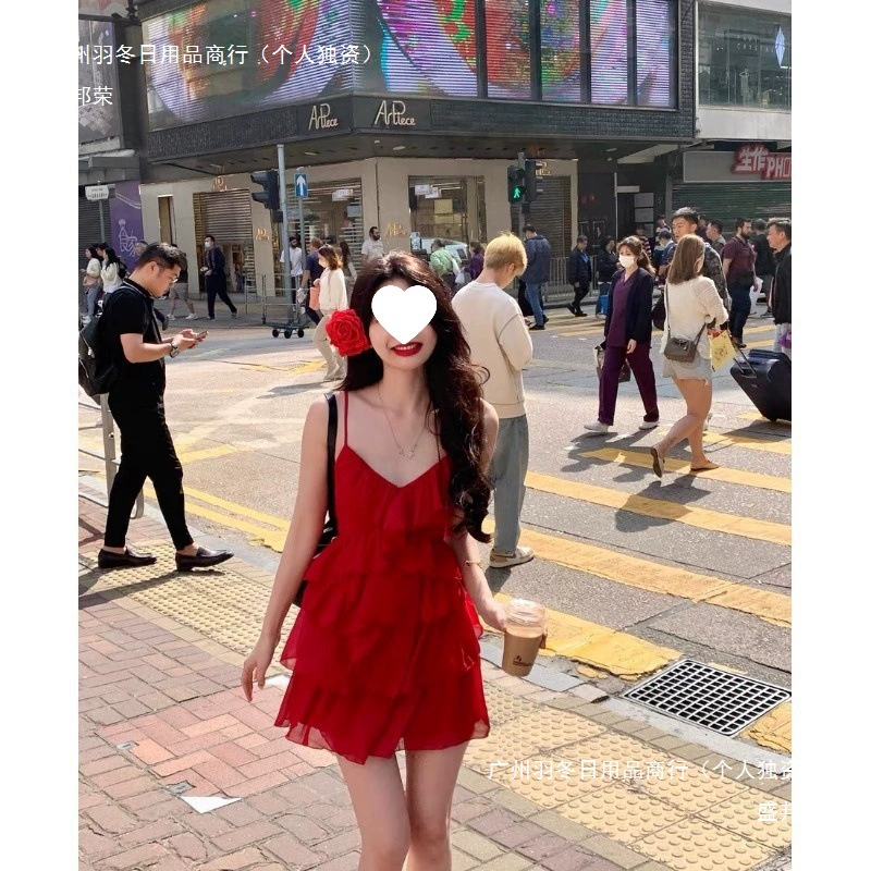 Красивое красное платье на подтяжках в стиле ретро для женщин, лето 2024, новый стиль, супер красивая сексуальная юбка-тортик для маленьких людей