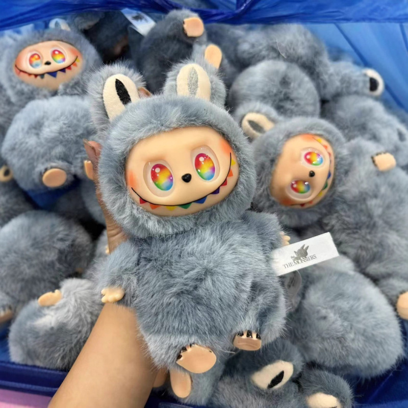 ネットで話題の第3世代ラブブ（Labubu）ビニール製ぬいぐるみペンダント、ラブブ（Labubu）ブラインドボックスフィギュア|undefined