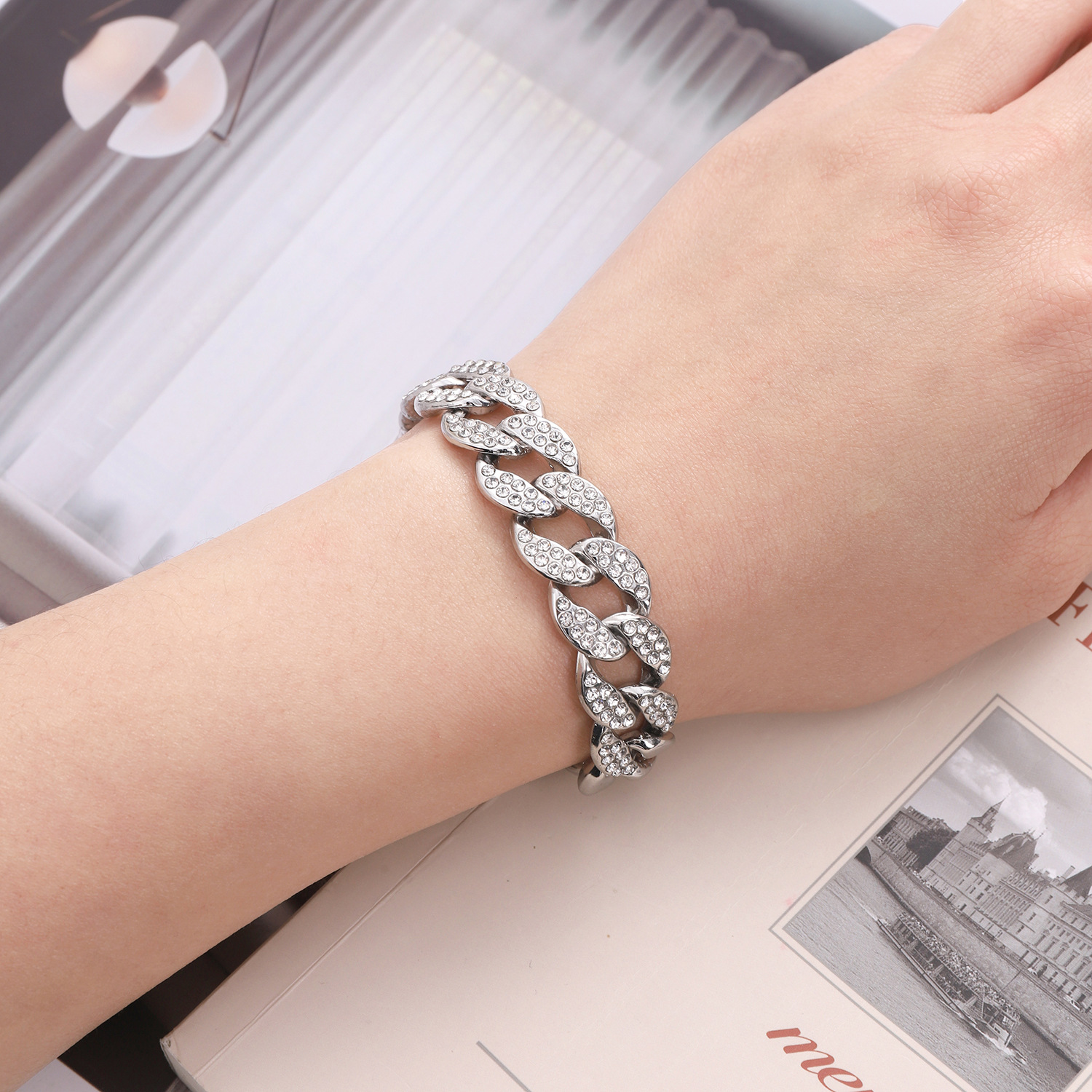 Hot selling 15mm Cool men's hip-hop hiphop splicing Cuban chain_voghion.com