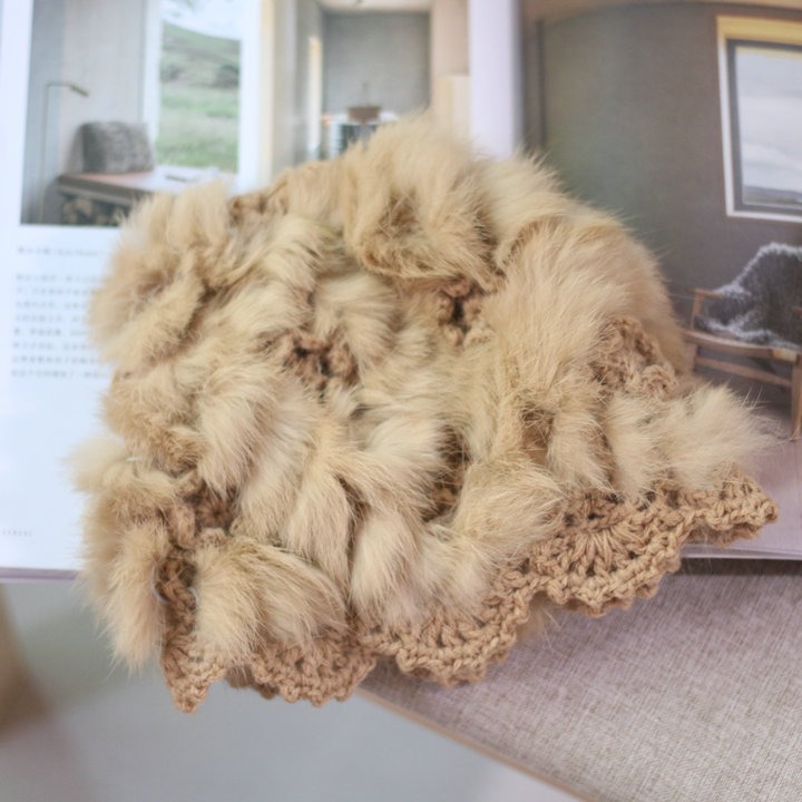 카키색 단일 레이어 꽃