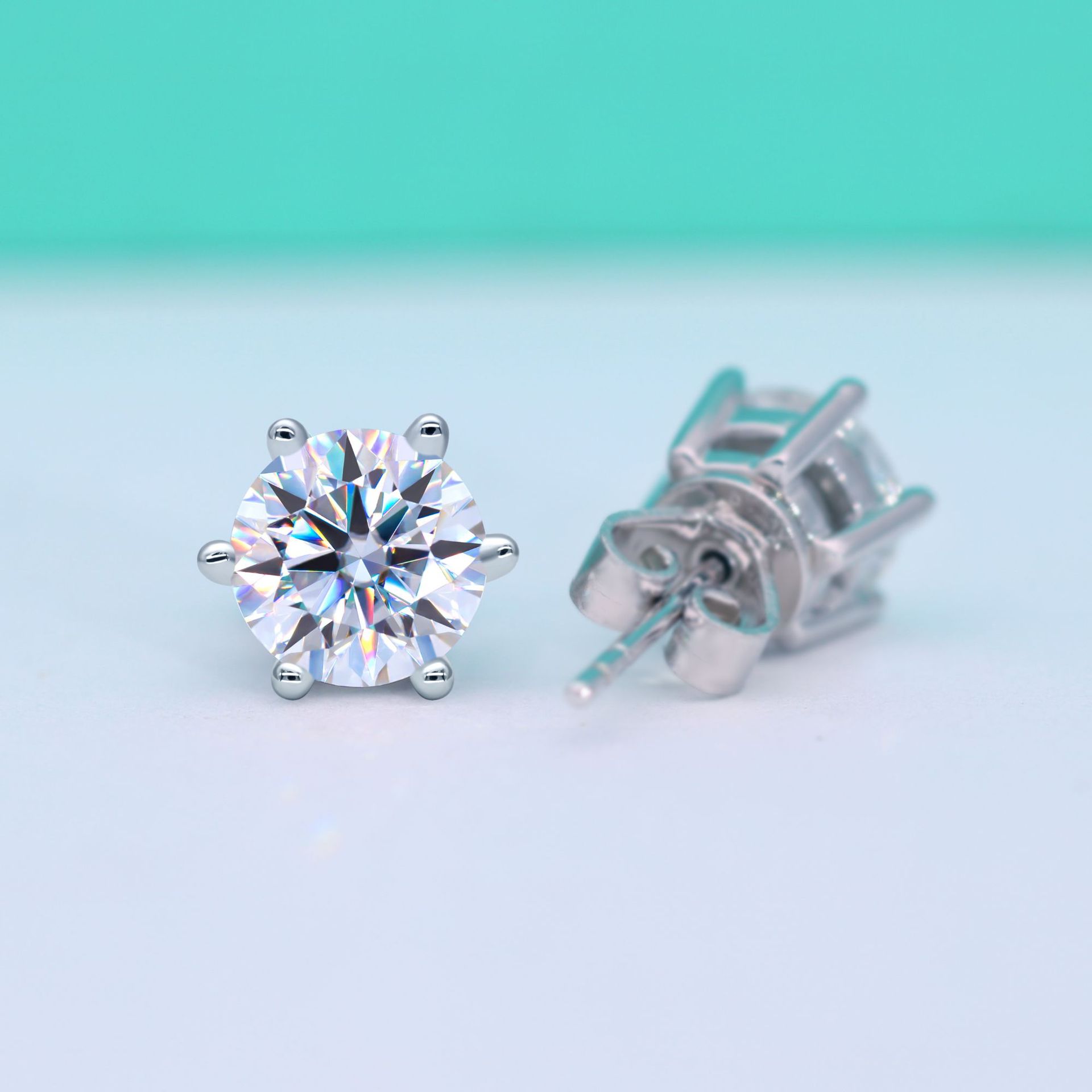 1 Pair 925 Sterling Silver Moissanite High Carbon Diamond Round Ear Studs display picture 2