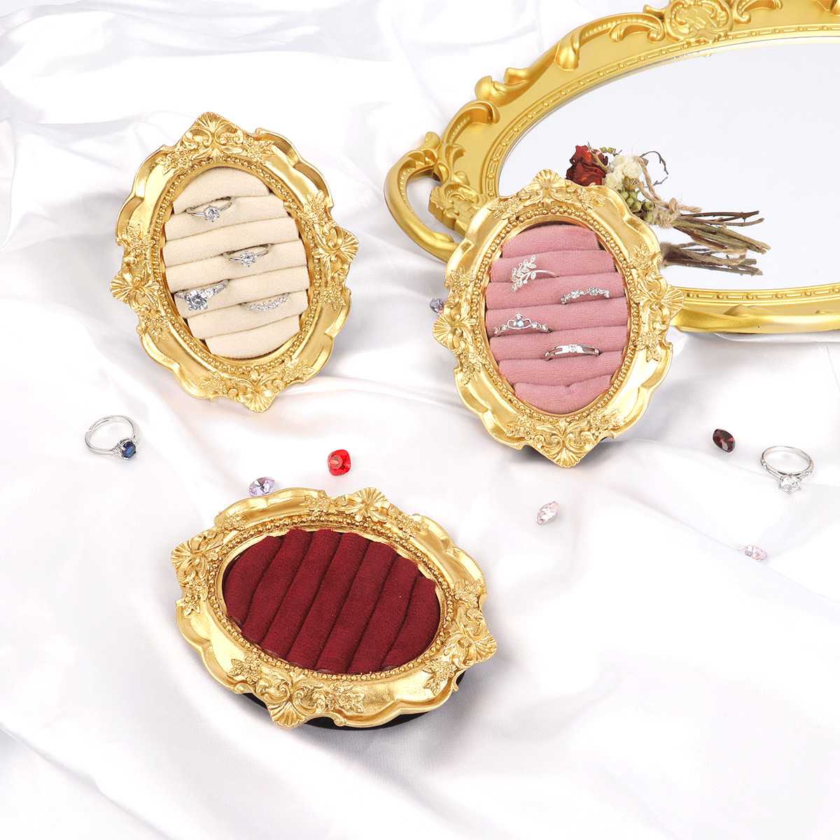 ����Բ����֬����չʾ������ָ������������Ʒ����������߰ڼ�