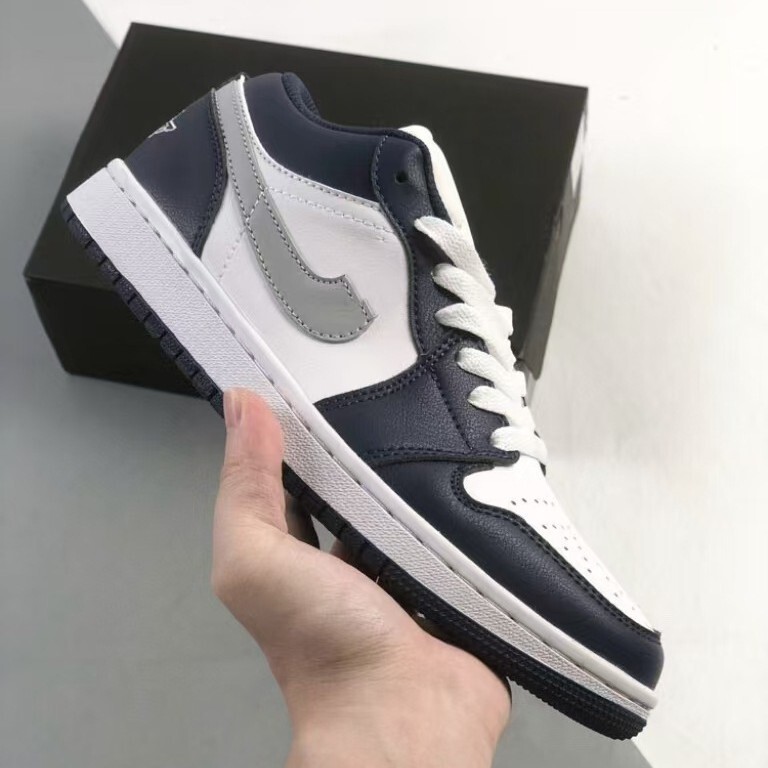Putian High Version Pure Original Aj1 Low-Top Sneakers, Versatile Casual Shoes, Men's and Women's Sports Running Shoes, Walking Basketball Shoes