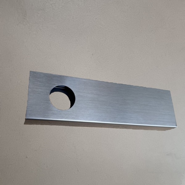 Uno por uno, el grifo del fregadero de la cascada Feiyu de la celebridad de Internet reemplaza el grifo de extracción modificado del mismo tamaño sin daños accesorios de instalación