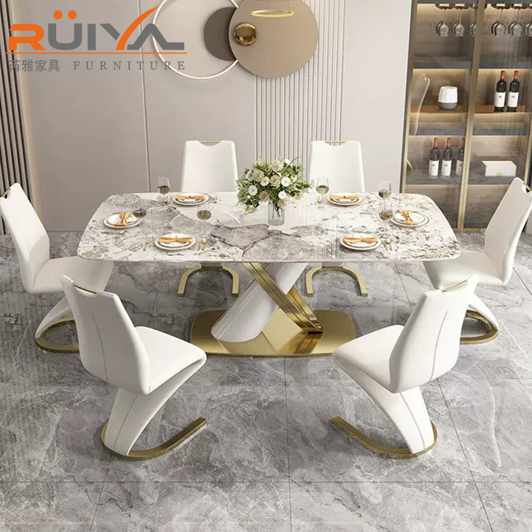餐桌轻奢高端新款岩板家用饭桌现代简约长方形亮光岩板餐桌椅组合