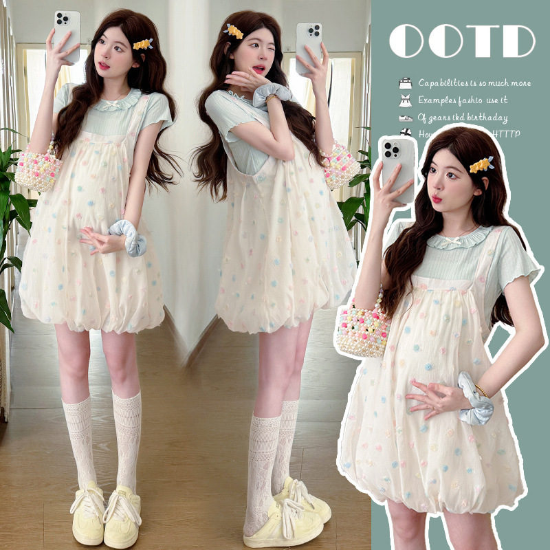 Pregnant Women's Fashion 2025 Summer Dress Heavy Craft Flower Bud Pregnant Women's Strap Skirt T-shirt Two-piece Set Small Sweet Slimming Pregnant Women's Fashion 2025 Summer Dress Heavy Craft Flower Bud Pregnant Women's Strap Skirt T-shirt Two-piece Set Small Sweet Slimming