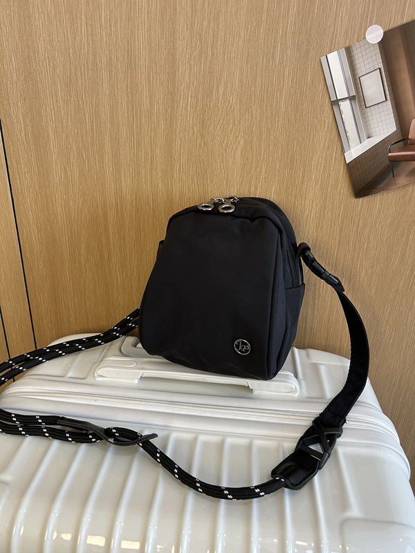 Su*jin 高品質ドロップシッピング小型バッグミニショルダークロスボディバッグ携帯電話バッグシェルバッグエッグバッグ S サイズ|undefined