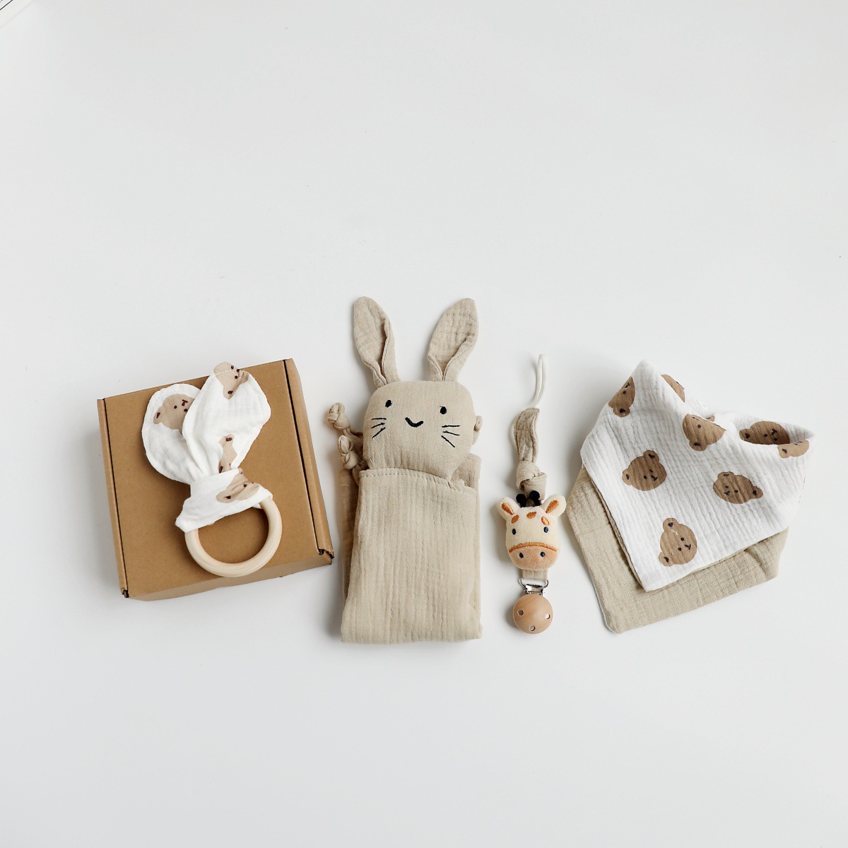 Caja de regalo de lavado de bebé recién nacido, juego de toalla de saliva, regalo de reunión de luna llena de cuatro piezas para bebés recién nacidos