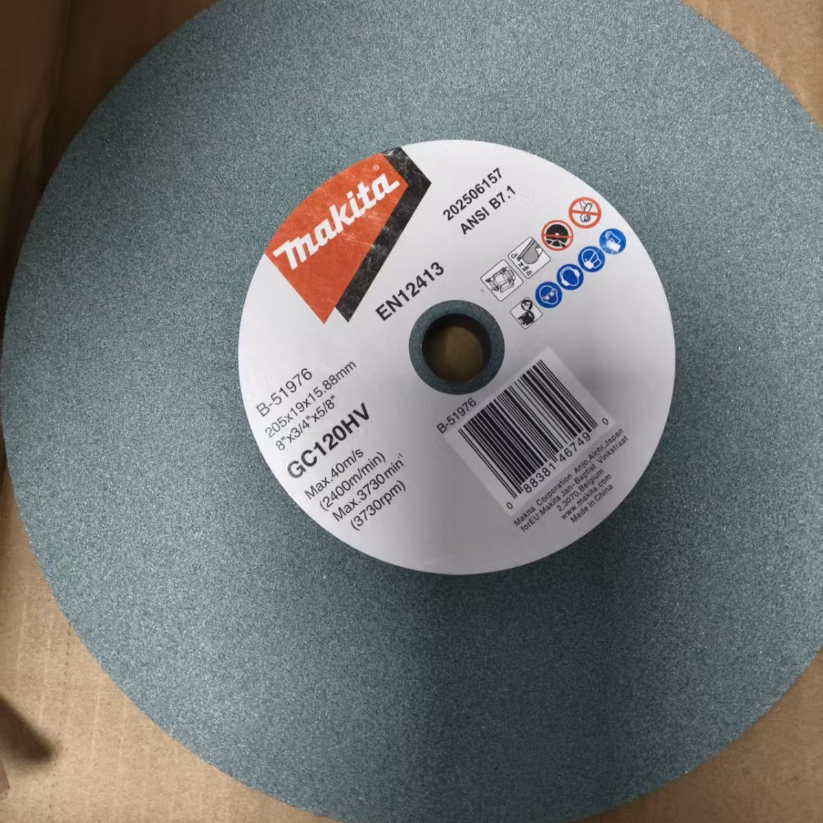 Makita B-51976 yaşıl karbid dəyirman çarxı 205 mm