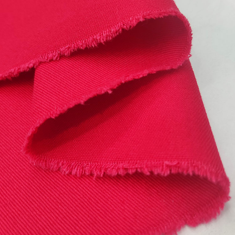 Fábrica al por mayor twill teñido sólido 190gsm ropa 100% algodón orgánico