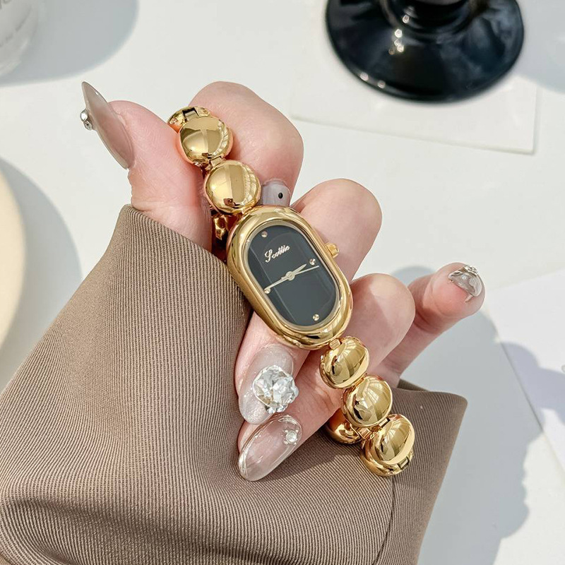 Gaudí's New Compact Oval Simple Bracelet Watch Light Luxury Diamond High Version Wholesale Cross-Border Fashion Women's Watch