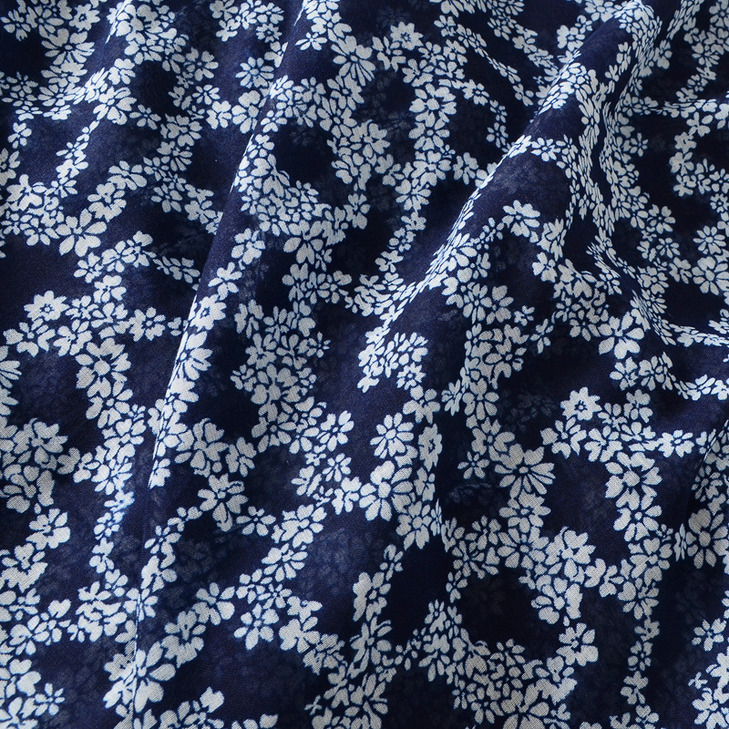 Japonés y coreano artístico todo fósforo algodón y lino sensación bufanda pequeña floral viaje protector solar Toalla de playa al aire libre de doble uso aire acondicionado chal