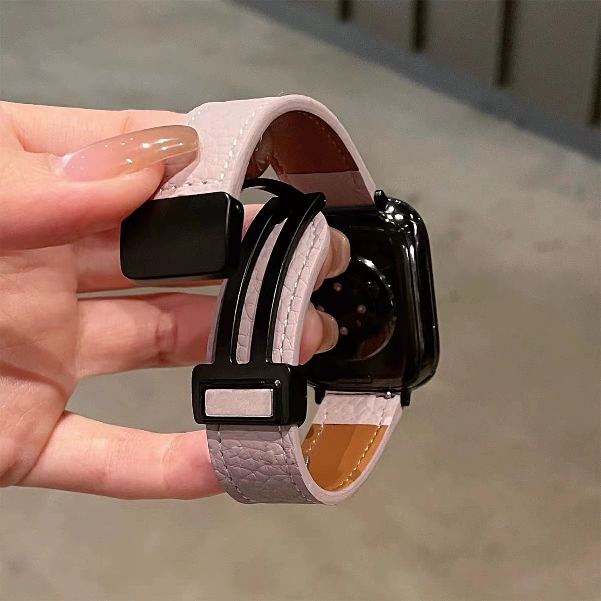 Совместимо с Apple Watch89 простая магнитная стяжка, магнитный плодовитый лить, браслет Apple Watch iWatch7se