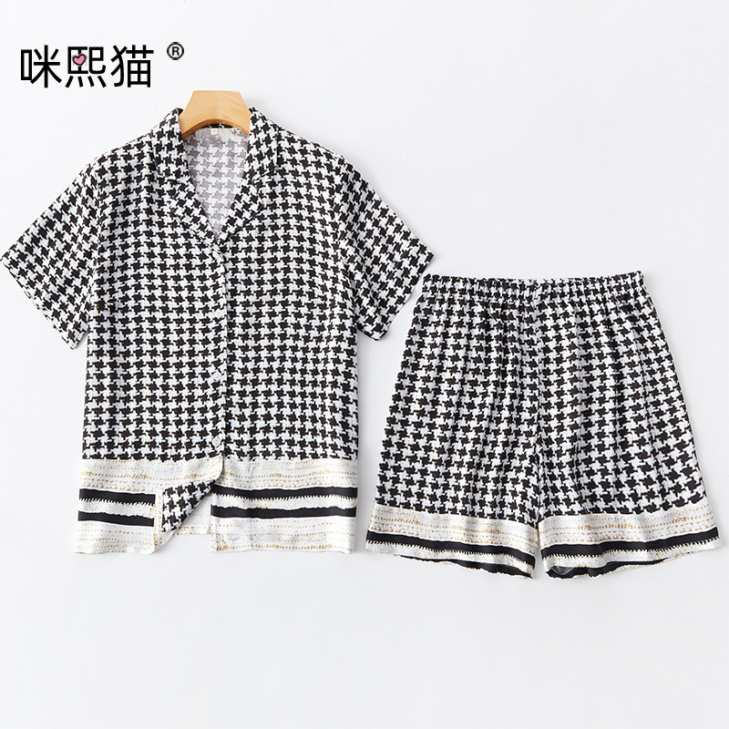 새틴 1001 쇼트-블랙 하운즈투스