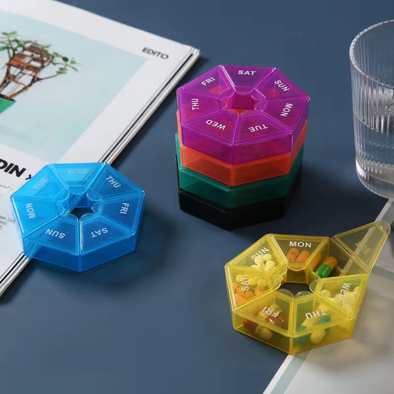 便携八角7格小药盒收纳盒防尘一周七天星期药盒分装盒批发
