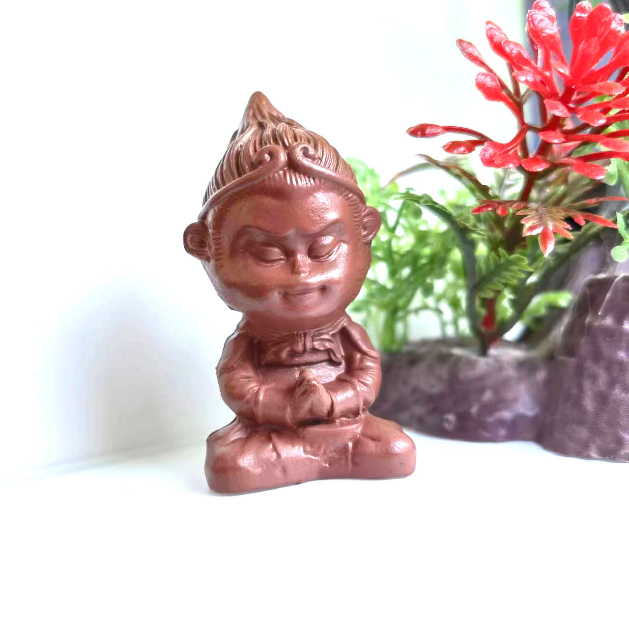 Figura popular de meditación y oración de Wukong, el Gran Sifu, adorno Zen de PVC para escritorio, mini Buda, micropaisaje para pecera, decoración de escenas.