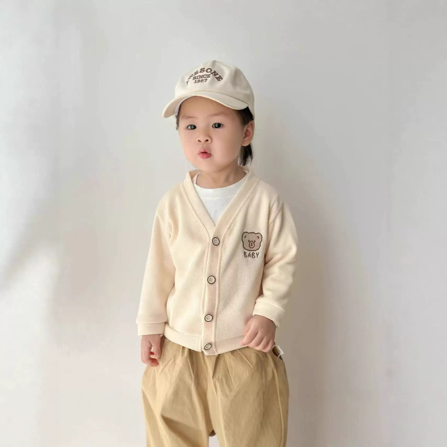 直播供货 2026新款童装毛衣 春季婴童圆领纯色外套女童棉针织开衫