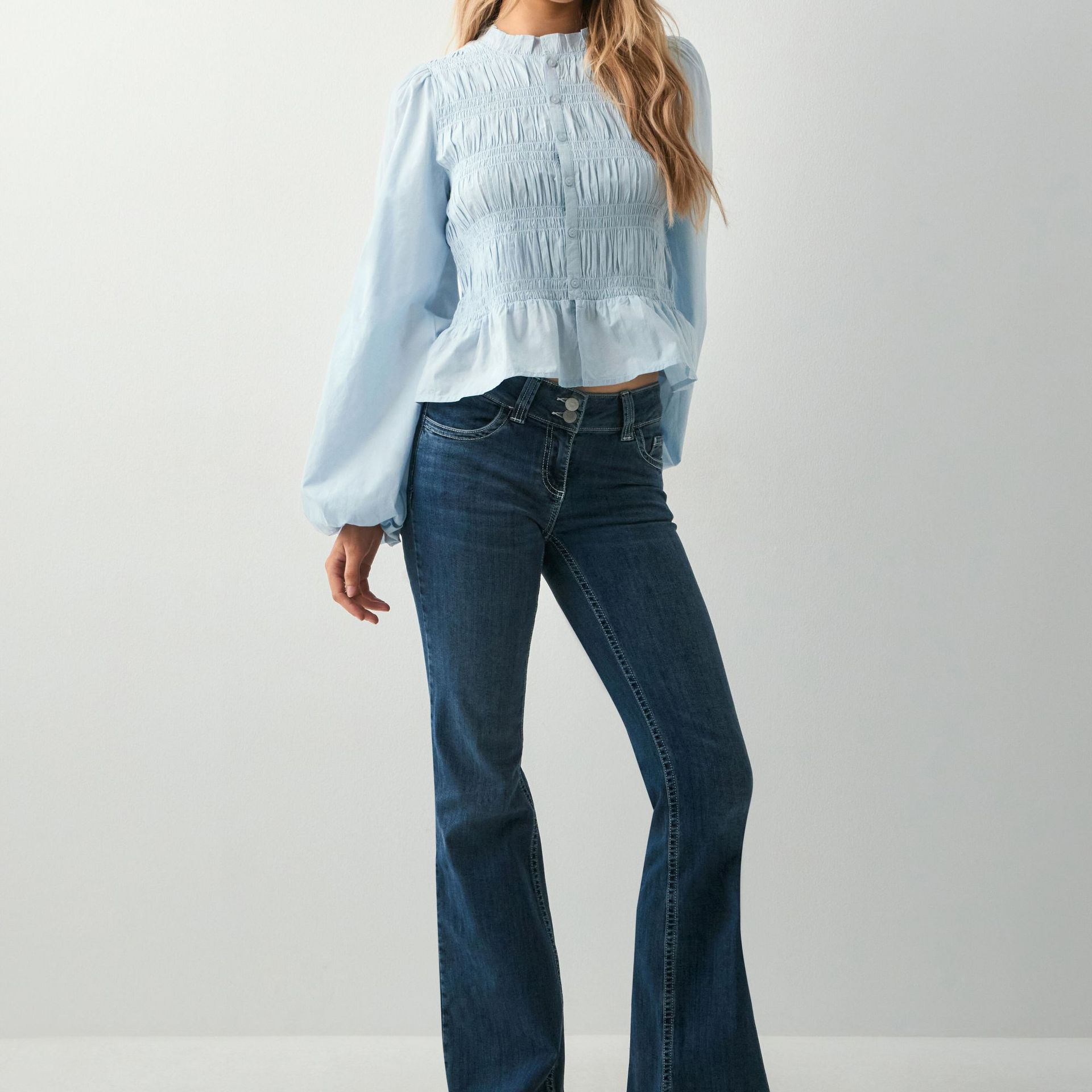 Solid Colour Slim-fit Cardigan Shirt For Women Casual Versatile_voghion.com