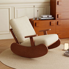 ���ˌ�ľ�u�u�����ο͏d���Ҵ������e���й�С�����̨����ɳ�l��