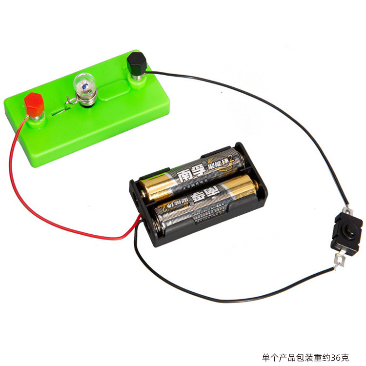 La bombilla está en