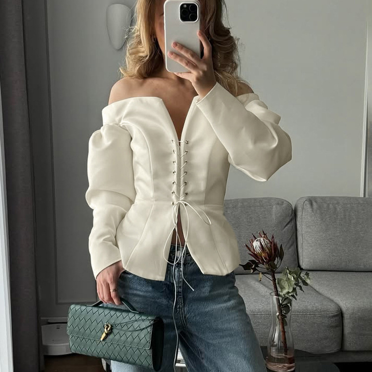 Sexy Hot Girl One-Shoulder Cardigan European and American Women's New Fashion Design Lace-Up Long-Sleeved Versatile French Top Sexy Hot Girl One-Shoulder Cardigan European and American Women's New Fashion Design Lace-Up Long-Sleeved Versatile French Top