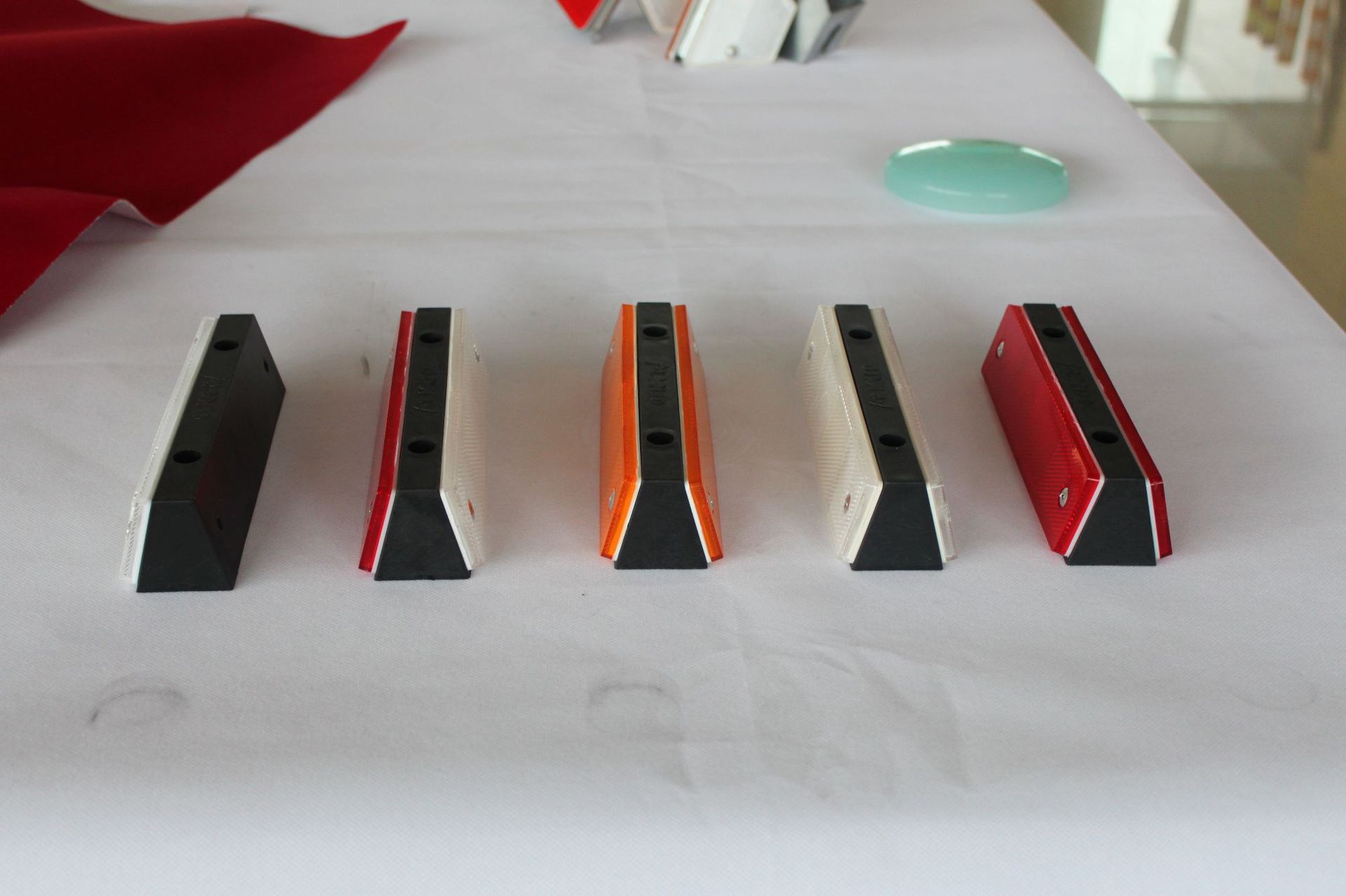 供应长方形塑料 单双面 轮廓标 矩形轮廓标  高速用加厚