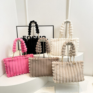 2025�¿�ëë��Ůʿ�r����������e�ٴ�ë�q�μ��Ҹ�´�����ذ�