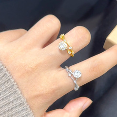 璨若星辰戒指女款小众轻奢高级感仿真钻锆石求婚钻戒活口可调节