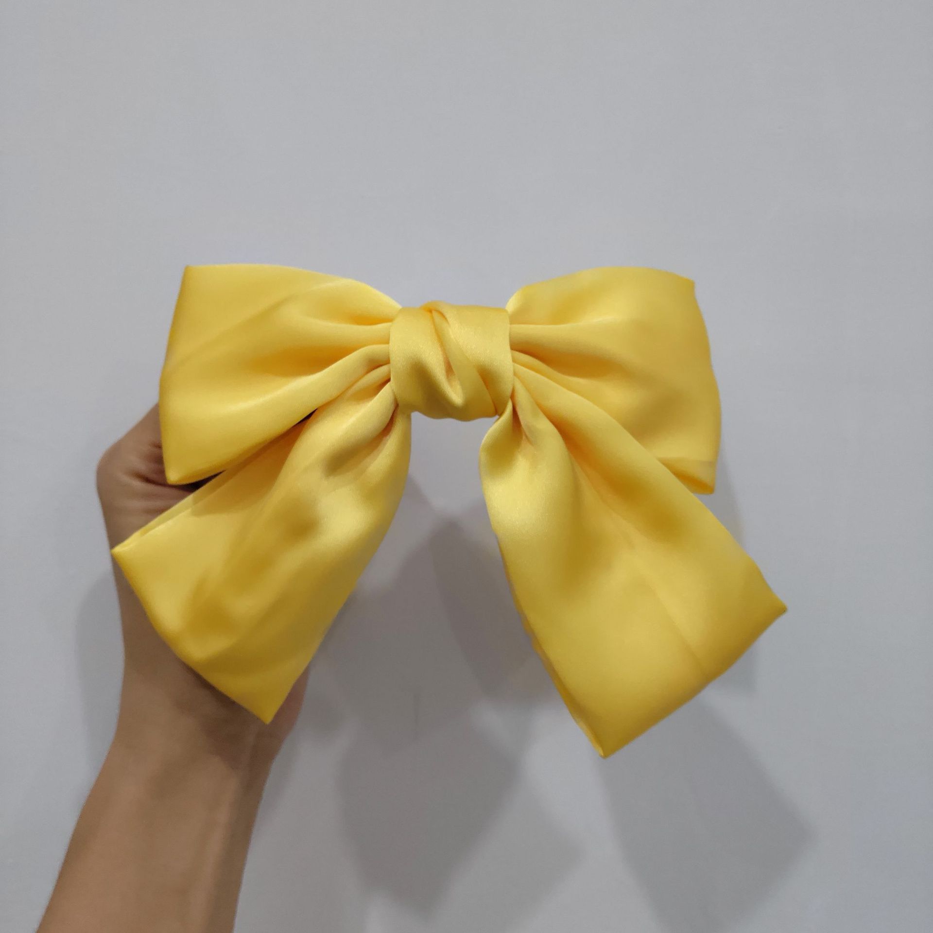 스프링 클립 밝은 노란색