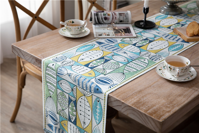 Tovaglia in poliestere con nappe in ciniglia a piccoli pesci verdi annuali, runner da tavola fresco_voghion.com