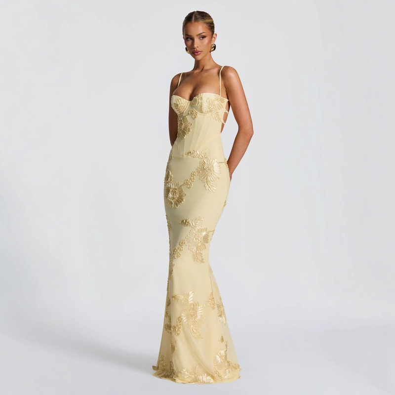 Flower-Decorated Evening Dress for Women, Classy Banquet Wear, Elegant Suspender Dress, Slim French Backless Solid Color Long Dress