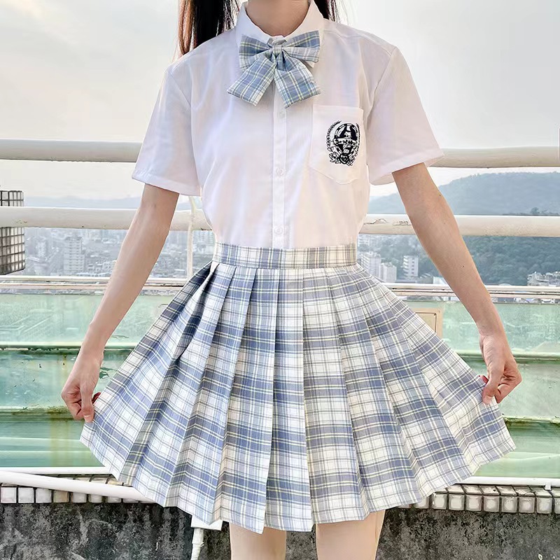 Shirt with bow