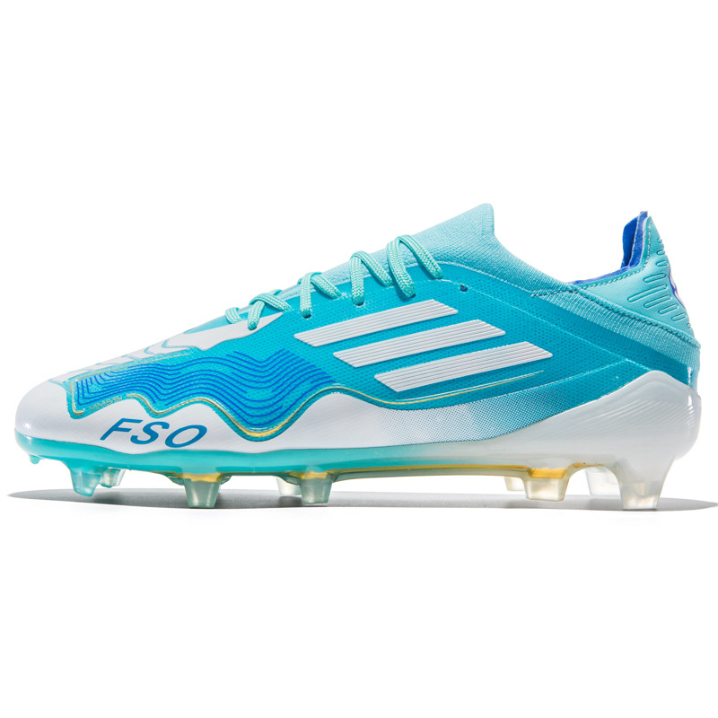 Nuevos zapatos de fútbol transfronterizos AG clavos hombres y mujeres clavos triturados entrenamiento anti-desgaste juvenil comercio exterior zapatos de fútbol
